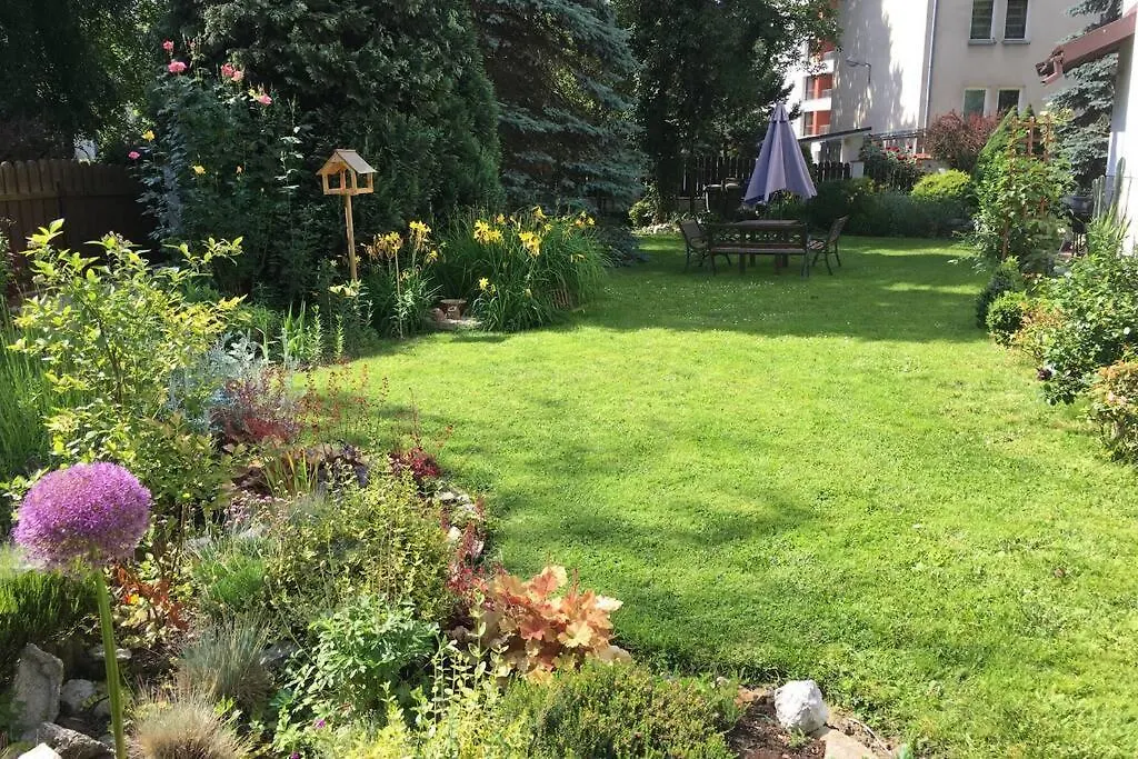 Hidden Gem Garden Apartment Krakow