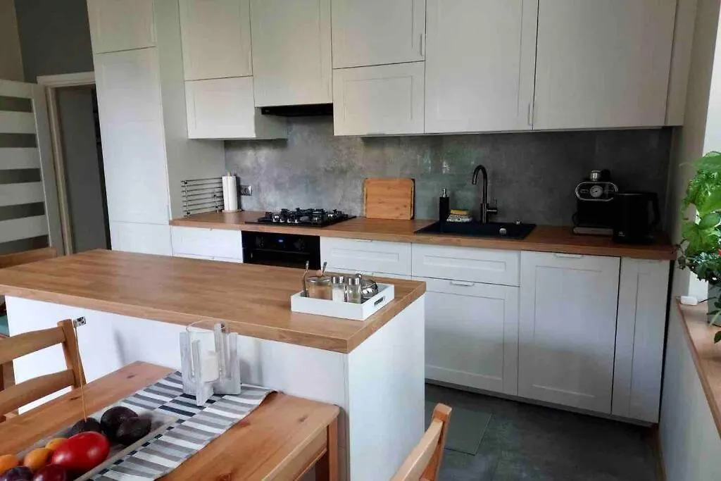 Hidden Gem Garden Apartment Krakow 0*,